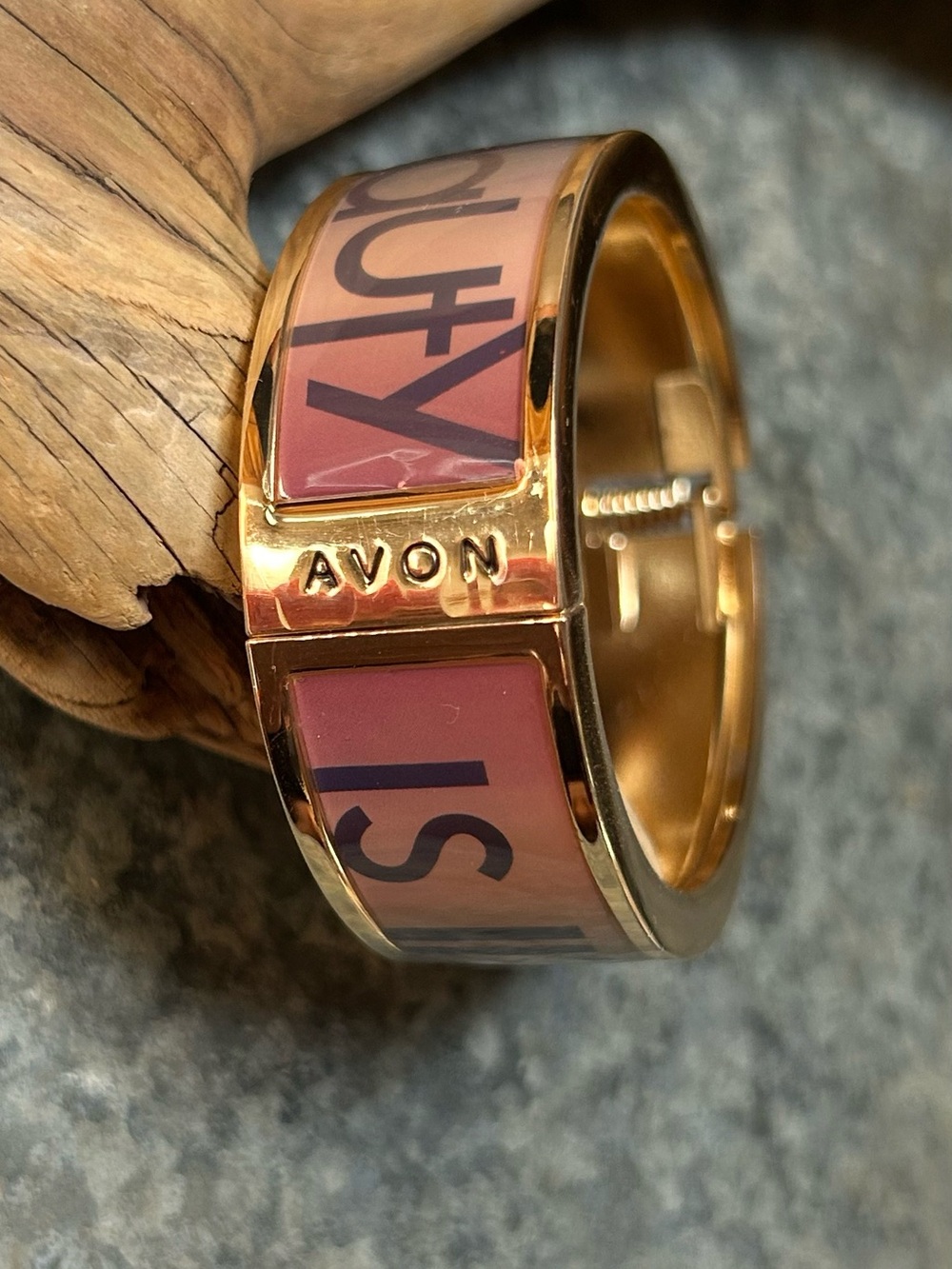 Avon Gold-Tone Bangle with Pink Enamel Inlay “Your Beauty Is Infinite”